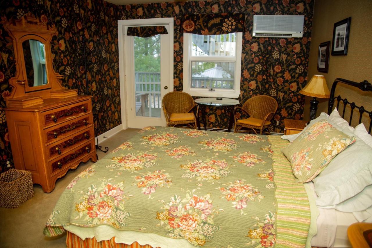 Sylvan Inn Bed & Breakfast Glen Arbor Exteriér fotografie