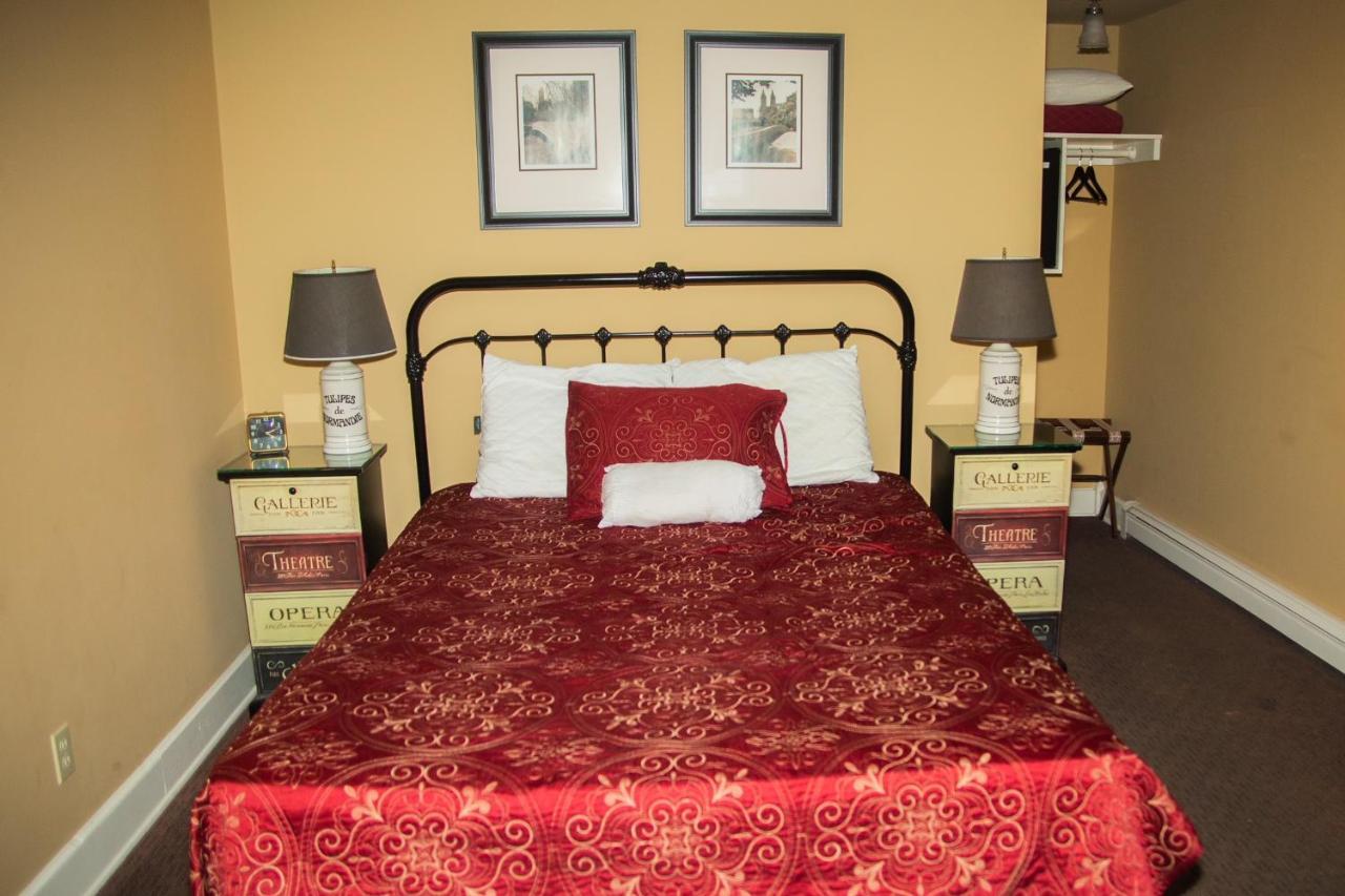 Sylvan Inn Bed & Breakfast Glen Arbor Exteriér fotografie