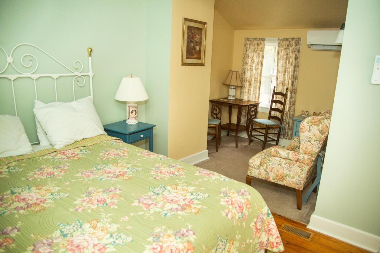Sylvan Inn Bed & Breakfast Glen Arbor Exteriér fotografie