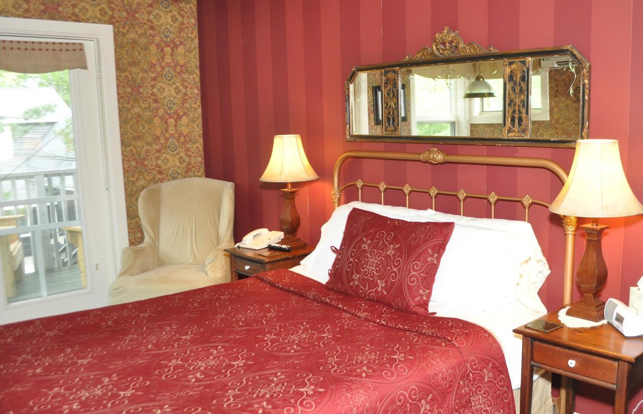 Sylvan Inn Bed & Breakfast Glen Arbor Exteriér fotografie
